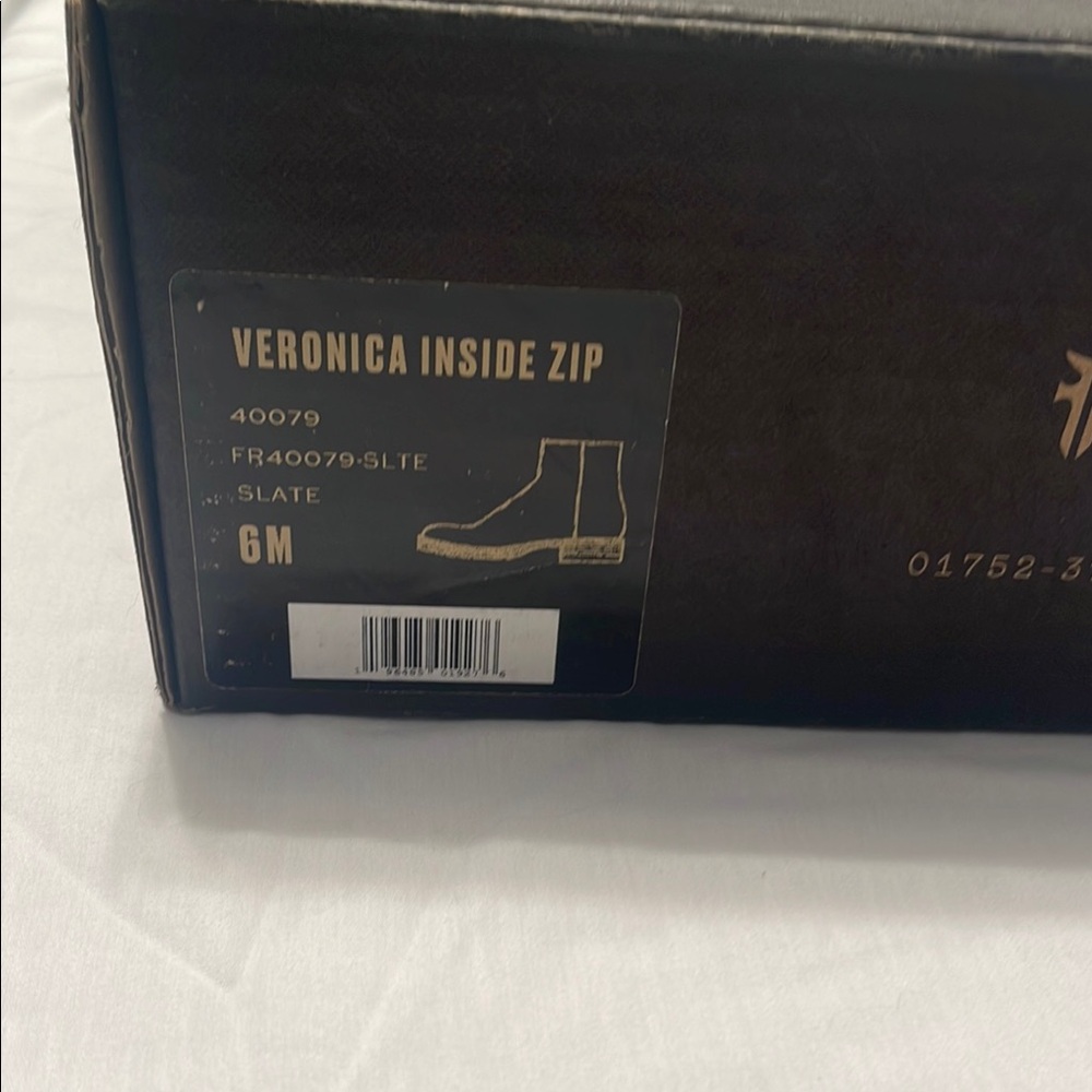 Frye Veronica Inside Zip Ankle Boots - Slate
